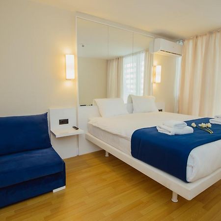 Orbi City - A & С Apartment Batumi Exterior photo